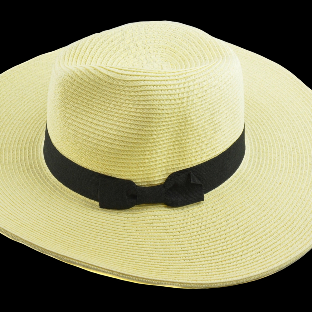 Cream and Black Wide-Brimmed Sun Hat